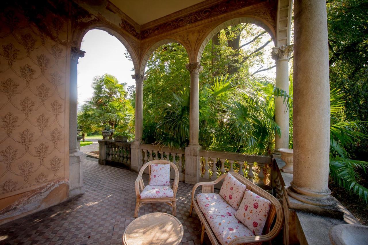 Villa Confalonieri Mandello del Lario Zimmer foto